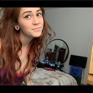 Meet your Posher, Abby